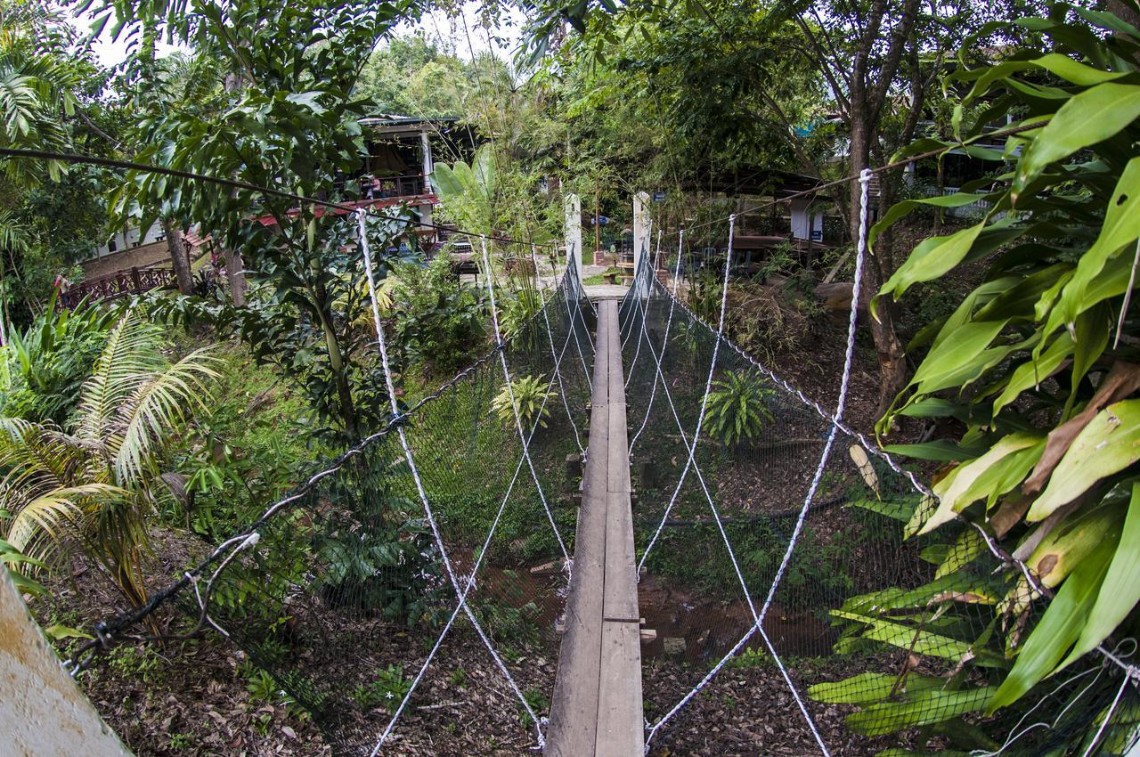 Han Rainforest Resort Куала-Тахан Экстерьер фото
